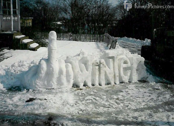 Finger sculpture in de snow